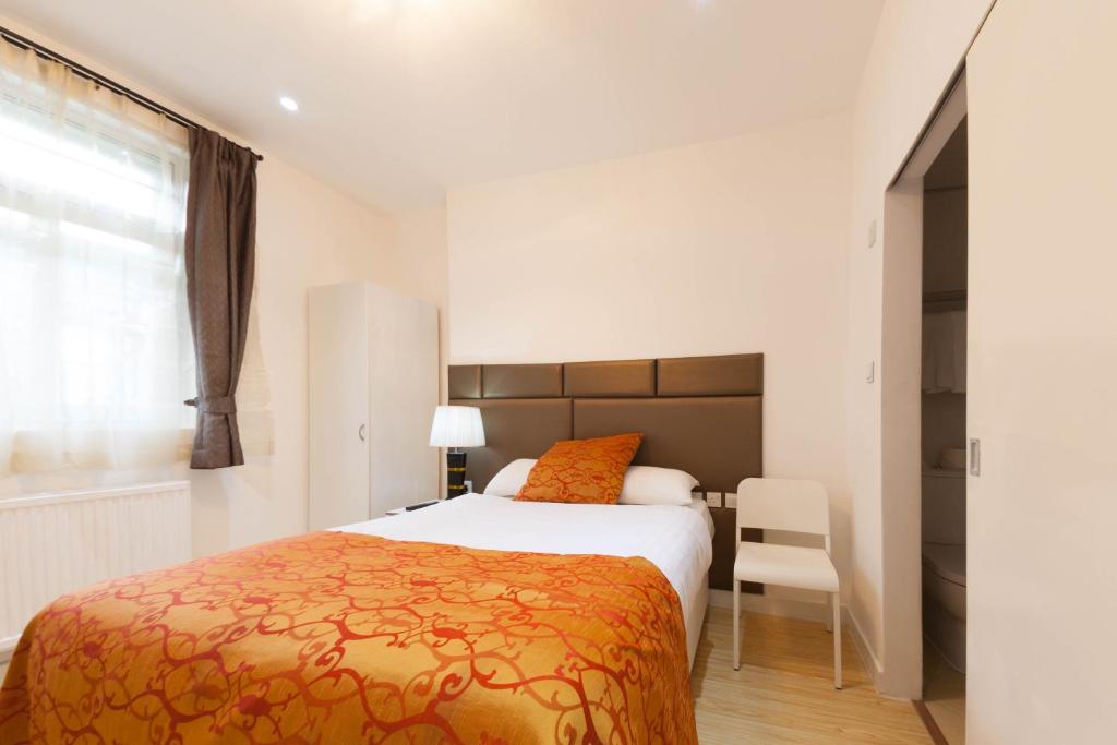 Welcome Inn Victoria room 6